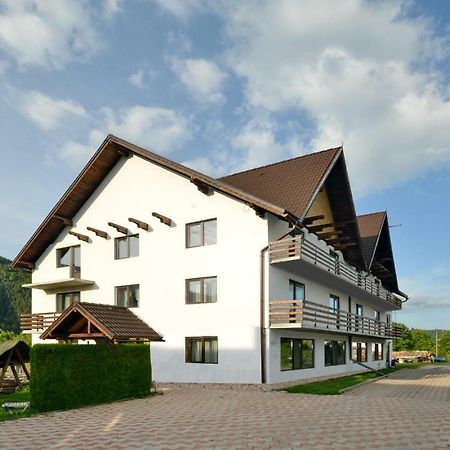 Vila Mogan Moieciu de Jos Exterior photo